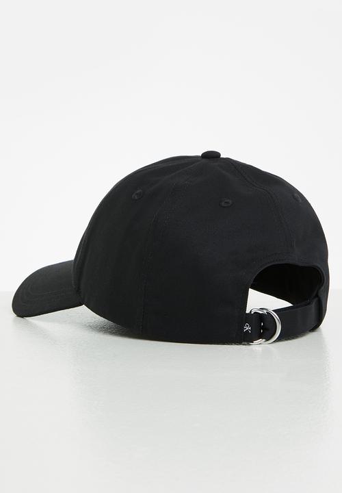 Calvin Klein - Essential cap - black