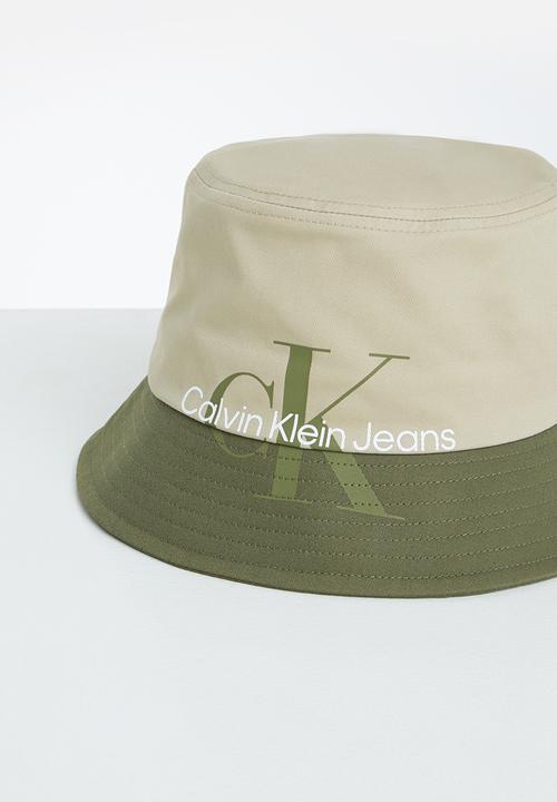 Calvin Klein - Sport essentials bucket hat - wheat fields & burnt olive