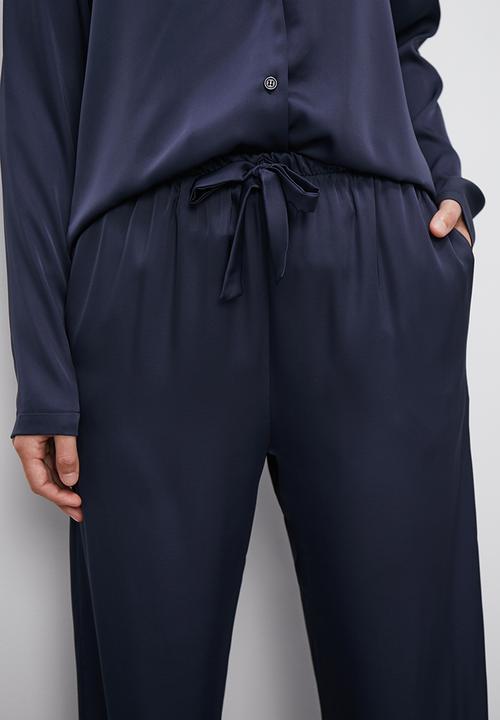 Superbalist - Satin sleep shirt & pants set - ink