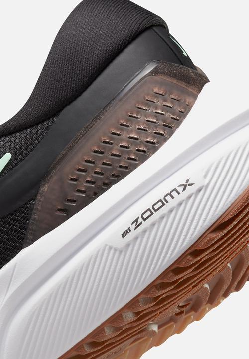 Nike - Nike Vomero 16
