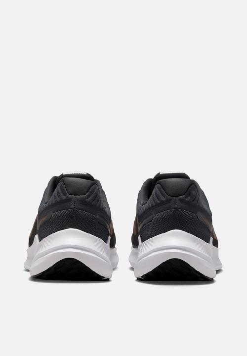 Nike - Nike Quest 5