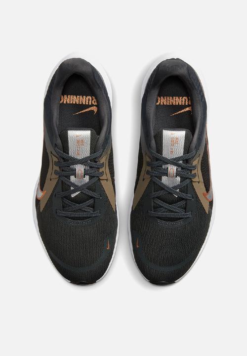 Nike - Nike Quest 5