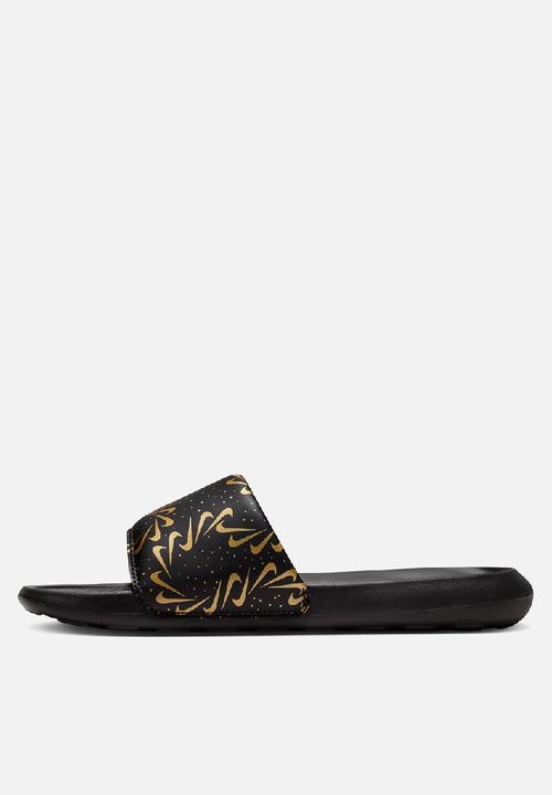 Nike - Nike victori one - black & metallic gold