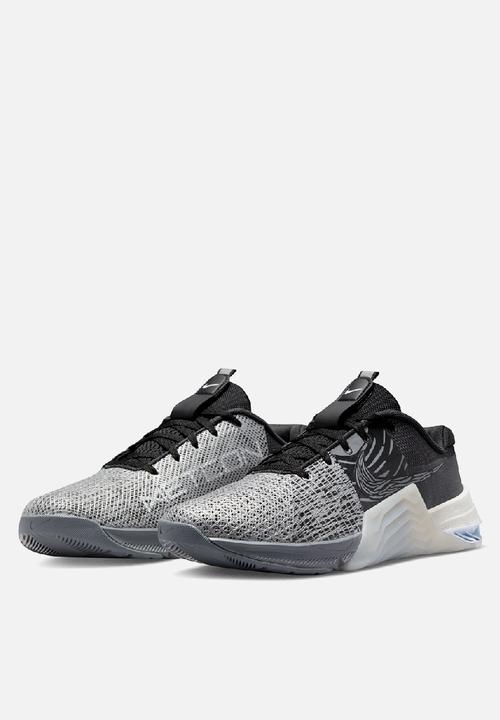 Nike - Nike Metcon 8 AMP