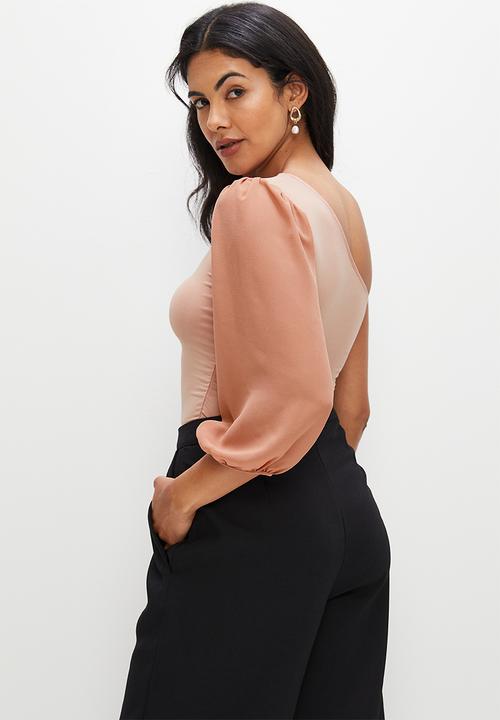 MILLA - Asymmetric chiffon sleeve bodysuit - coral