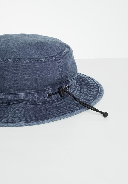 Lark & Crosse - Shelly string bucket hat - navy