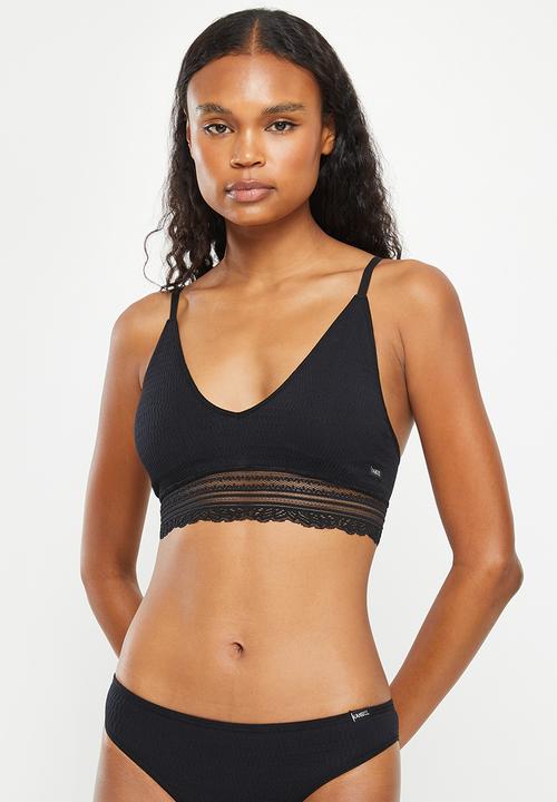 KANGOL - Single ribbed seamless plunge crop with geo lace underband & lurex lable - waffle texture
