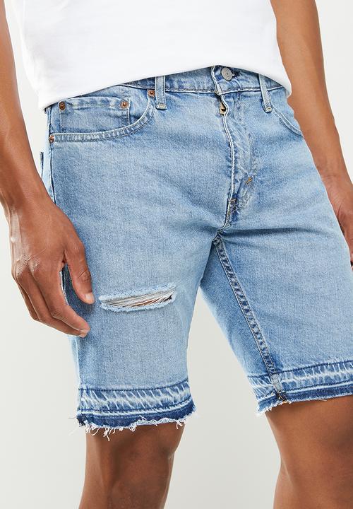 Levi’s® - 412 Slim short - light blue