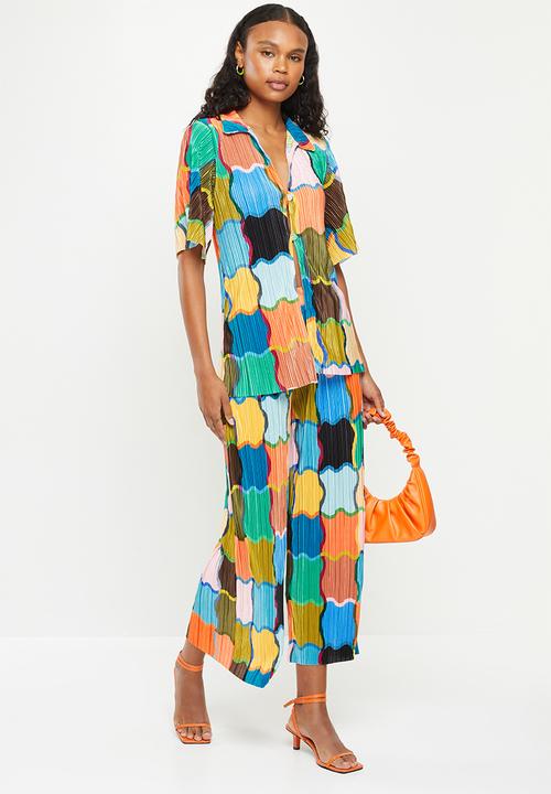 Me&B - Loop button longer length shirt - multi