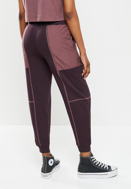 Converse - Utility cargo jogger - black cherry