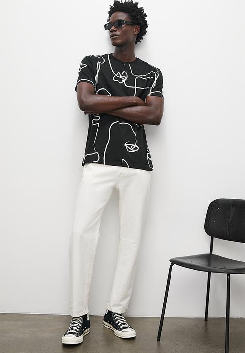Superbalist - Aop abstract slim crew neck - black