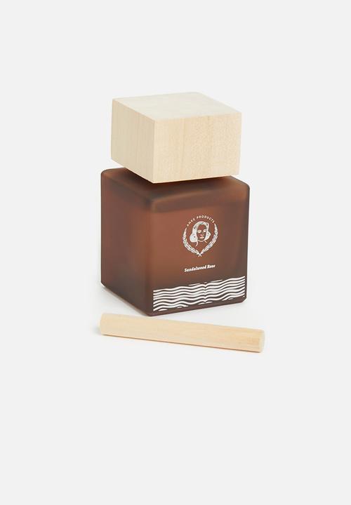 Anke Products - Sugared grapefruit, jasmyn, sandalwood & rose room diffuser gift set