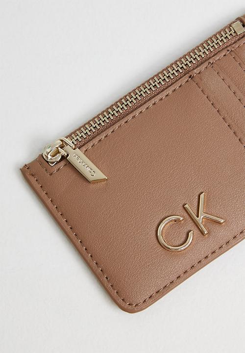 Calvin Klein - Re-lock mlti cardholder - safari canvas