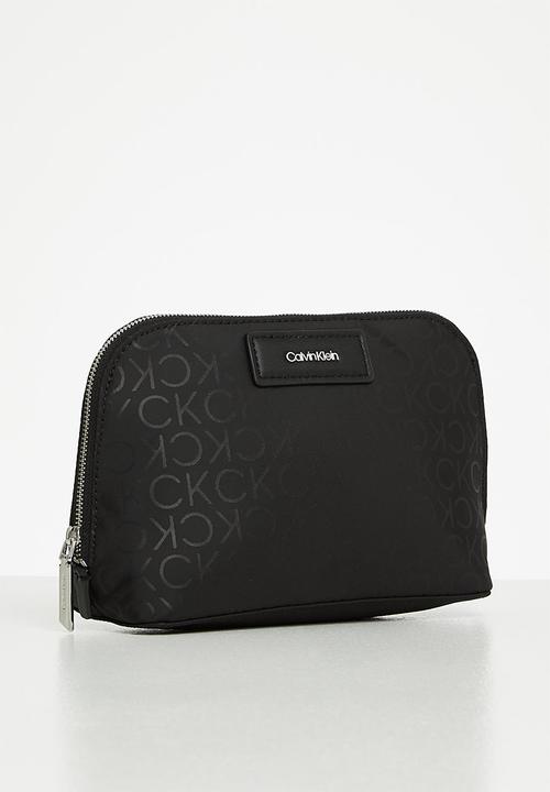 Calvin Klein - Ck must nylon washbag - black mono