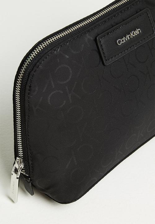 Calvin Klein - Ck must nylon washbag - black mono