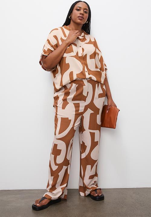 Superbalist - Co-ord relaxed printed shirt - tobacco cutout