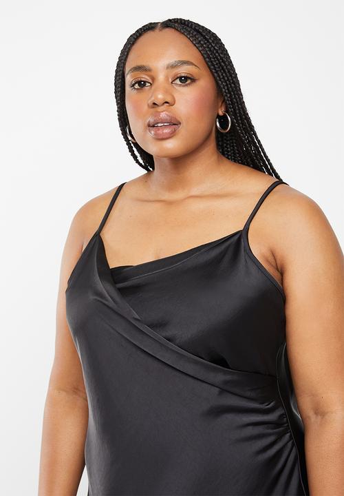 Me&B - Plus slit slip dress - black