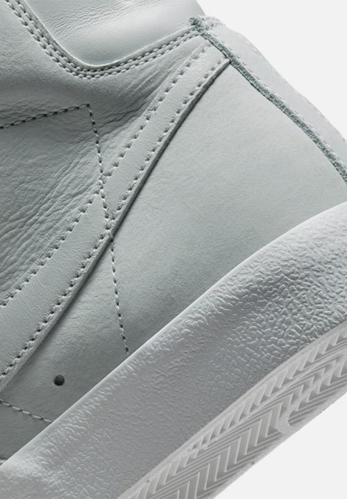 Nike - Nike Blazer Mid '77 LX