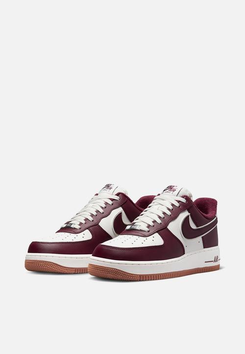 Nike - Nike air force 1 '07 lv8 - sail & night maroon-gum med brown