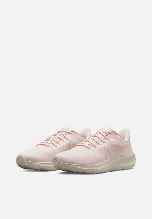 Nike - Nike Pegasus 39