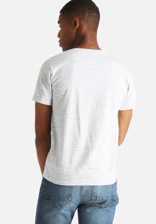 Bellfield - Axan Tee