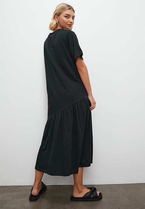 Superbalist - A-line t-shirt dress - black
