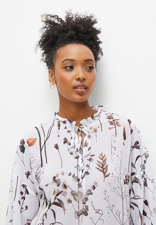 edit - Fluted split sleeve chiffon blouse - soft spring floral