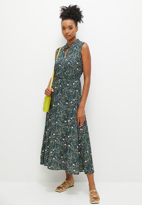 edit - Hanky hem fit & flare midaxi - teals meadow floral