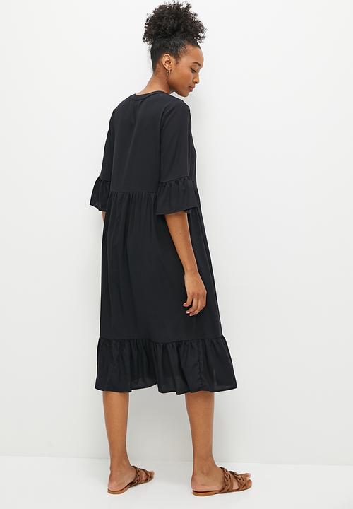 edit - Mandarin collar tiered swing dress - black
