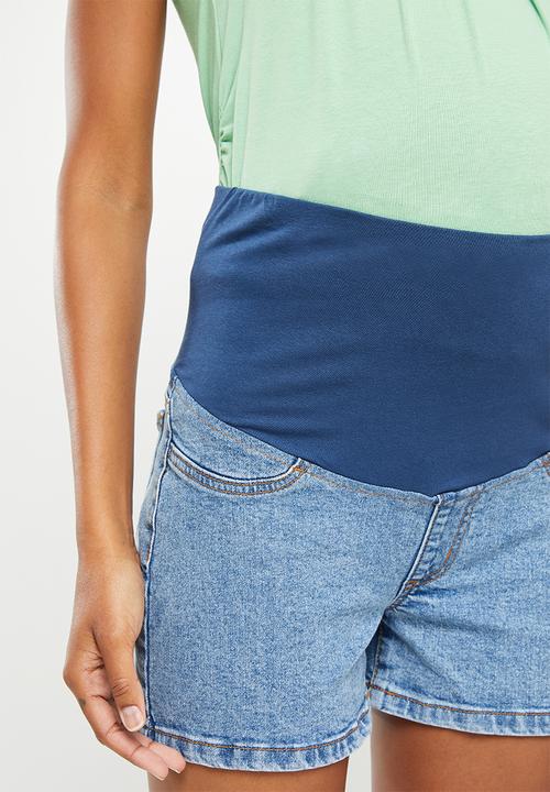 Cotton On - Maternity high mom denim short - rain blue