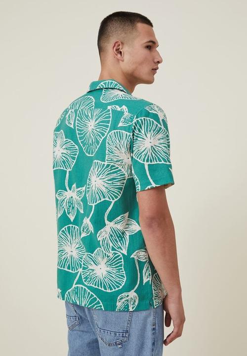 Cotton On - Riviera short sleeve shirt - green floral