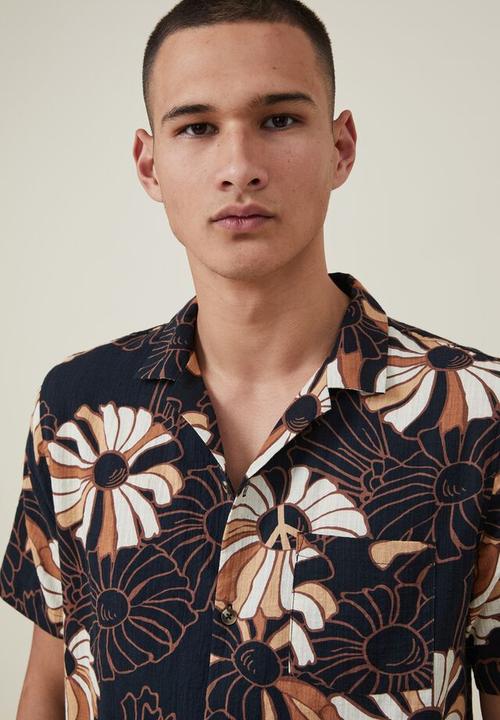 Cotton On - Riviera short sleeve shirt - black daisy