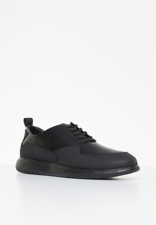 Calvin Klein - Lace up derby - black