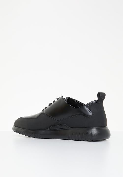 Calvin Klein - Lace up derby - black