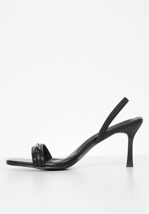 edit - Sophia chain heel - black