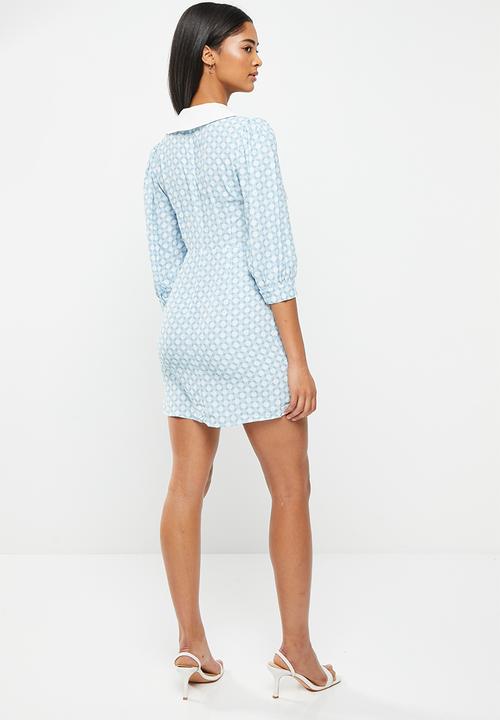 Glamorous - Collar dress - pale blue ditsy