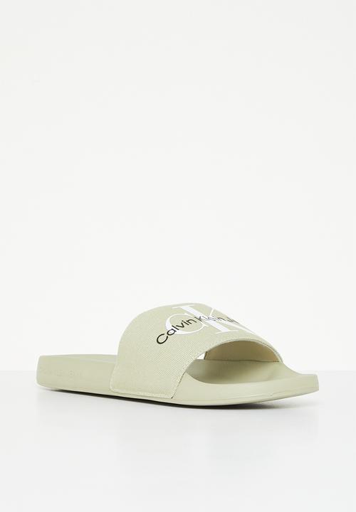 Calvin Klein - Slide monogram - wheat fields