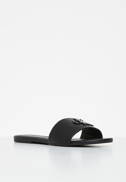 Calvin Klein - Flat sandal hw lth - black