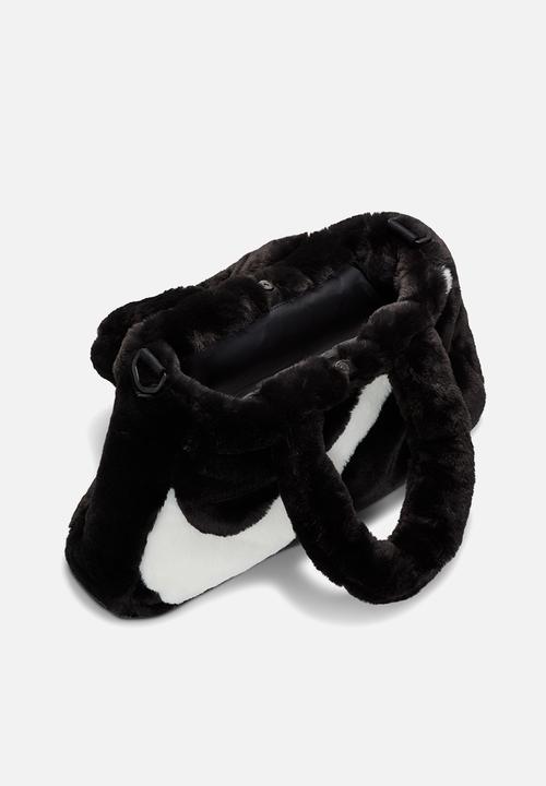 Nike - W nsw faux fur tote - black/black/sail