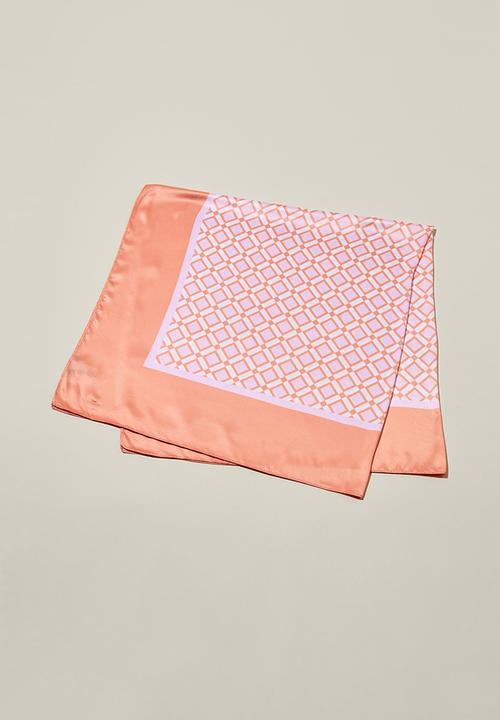 Cotton On - Versatile scarf - micro orange geo