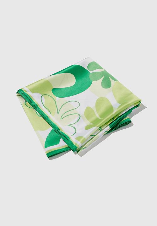 Cotton On - Versatile scarf - charlie check floral green