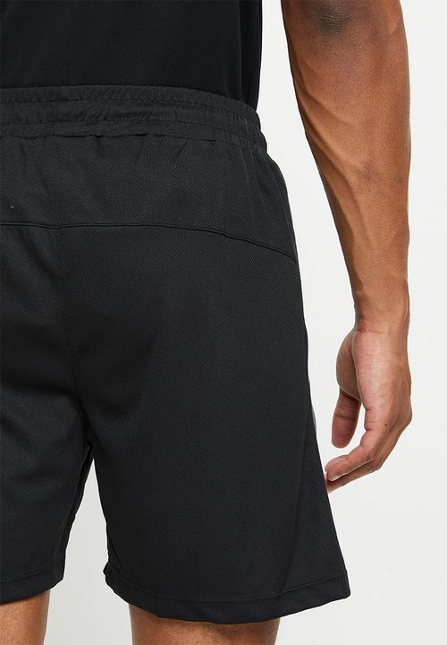 basicthread - Training short - black