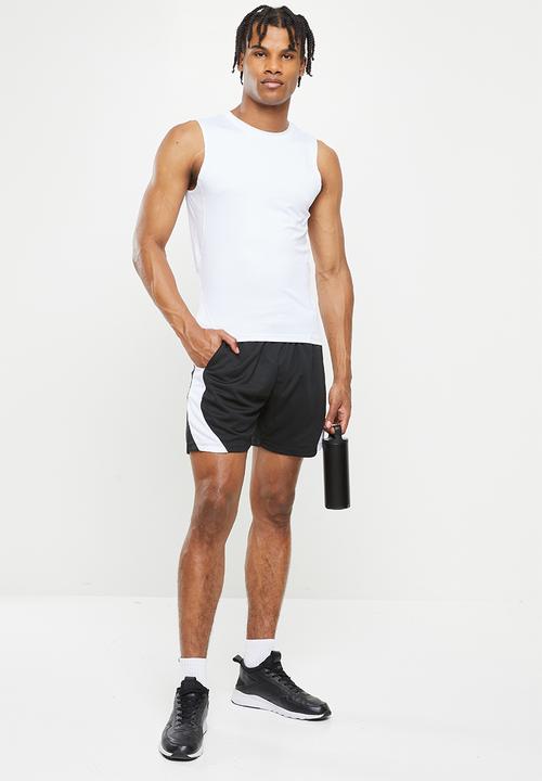 basicthread - Training short - black