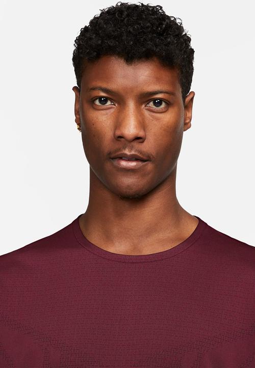 Nike - Nike Dri-FIT Rise 365 Short-Sleeve Trail Running Top