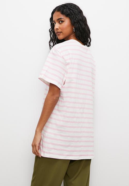 Superbalist - Basic crew easy fit stripe - pink stripe