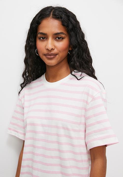 Superbalist - Basic crew easy fit stripe - pink stripe