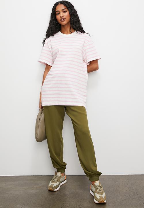 Superbalist - Basic crew easy fit stripe - pink stripe