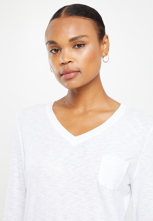 Superdry. - Studios long sleeve pocket v-neck top - optic