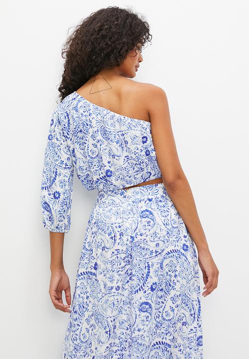 MILLA - Co-ord asymmetric top - blue paisley