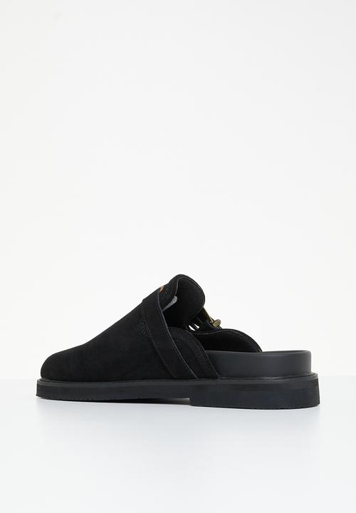 Jonathan D - Outlaw mule - black
